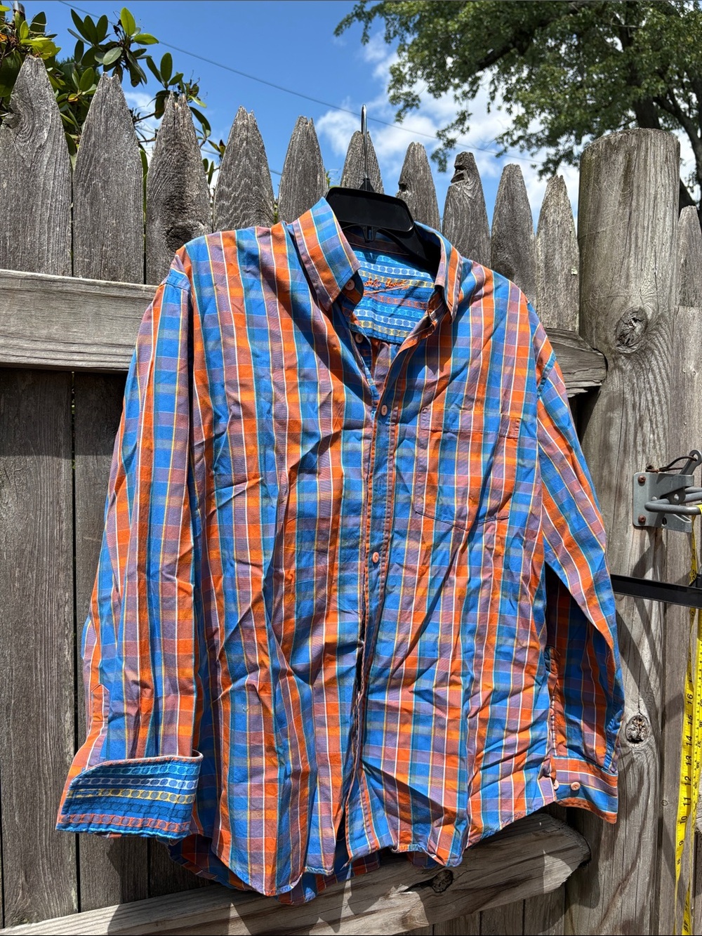 Bugatchi Uomo medium cotton designer dress shirt!!
